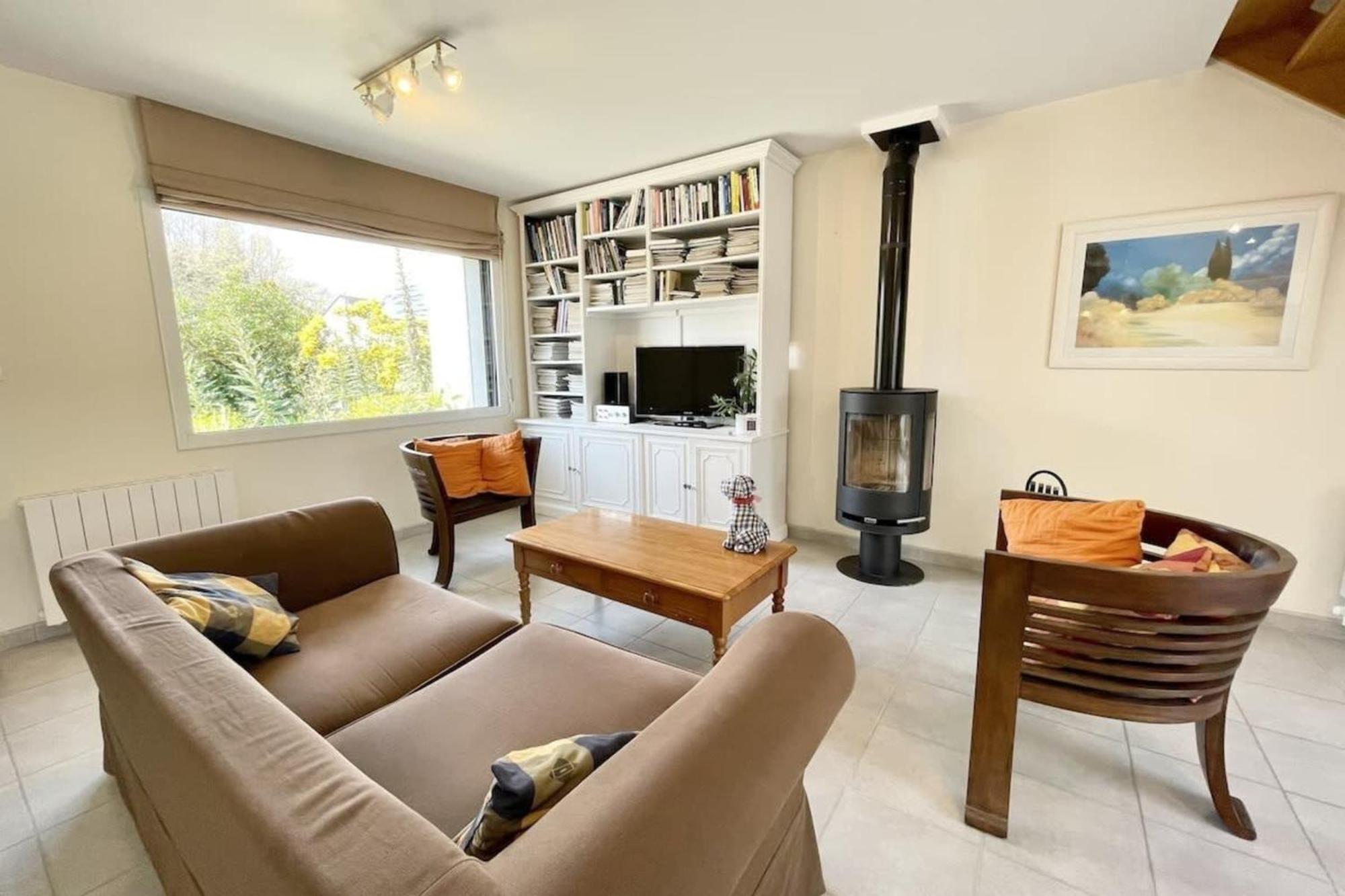 Jolie Maison Moderne A 200M Du Port De Lomener بلومور المظهر الخارجي الصورة