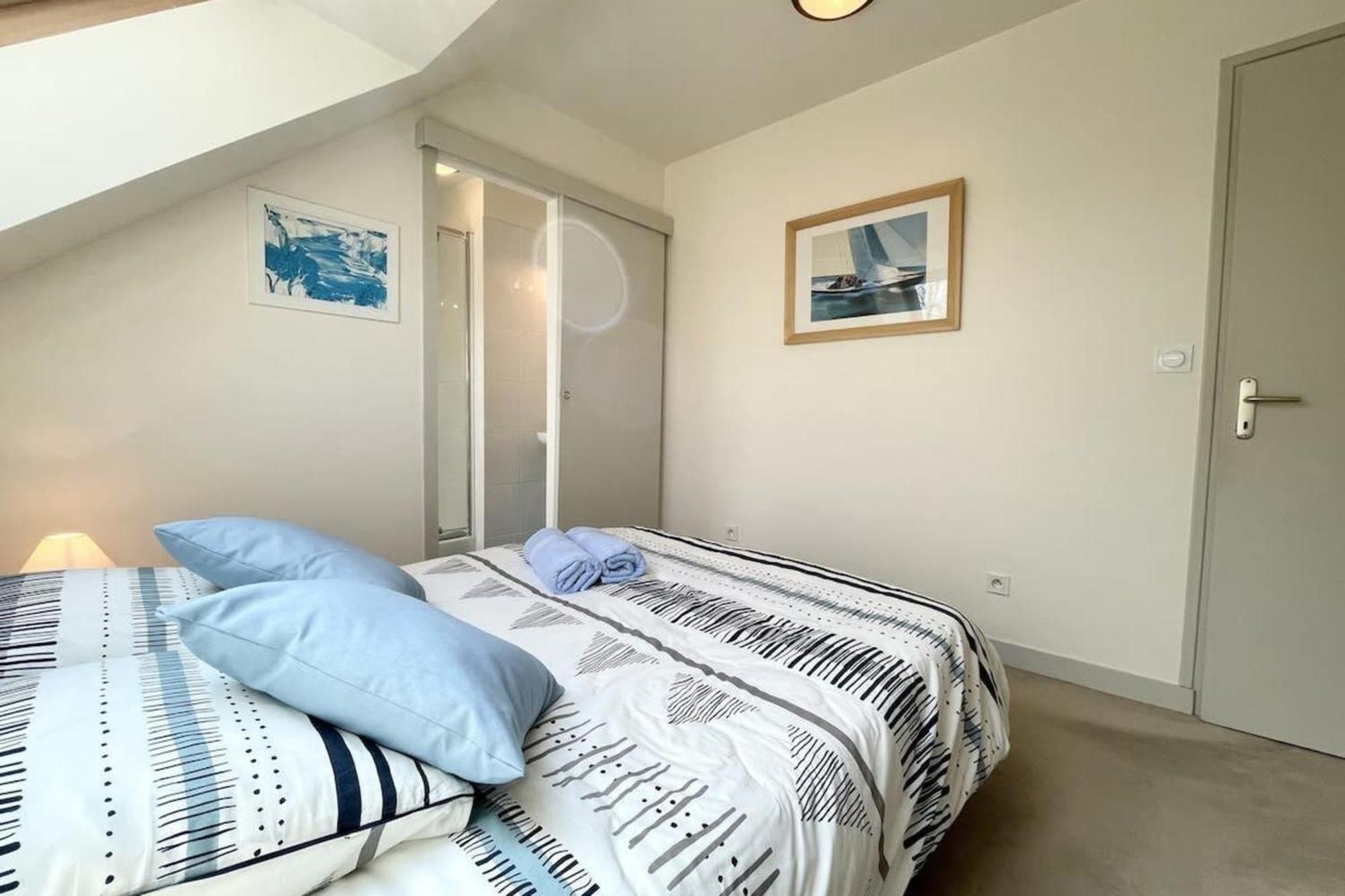 Jolie Maison Moderne A 200M Du Port De Lomener بلومور المظهر الخارجي الصورة